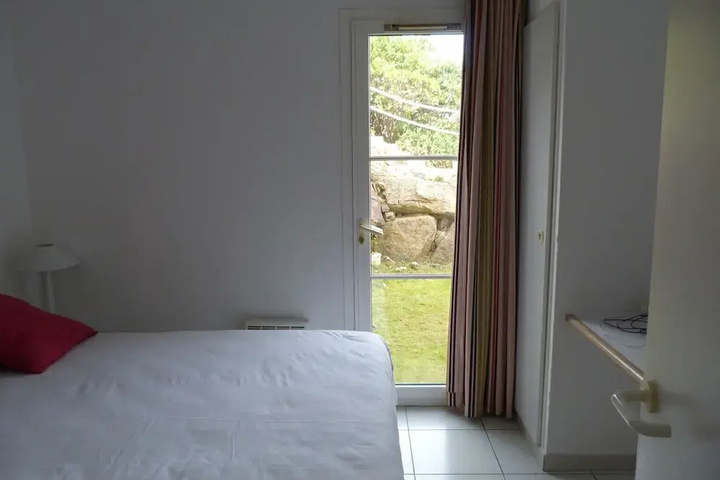 Room 4 of 23
