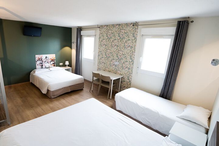 Room 20 of 48