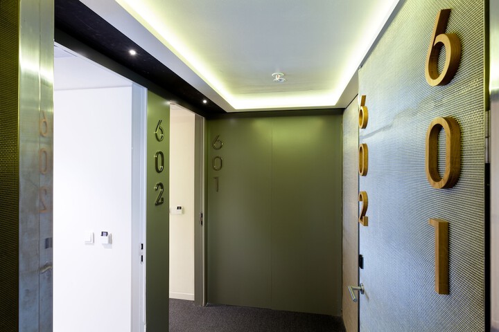 Room 7 of 68