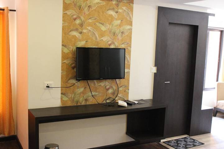 Room 13 of 39