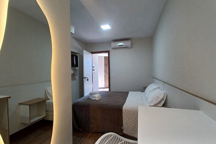 Room 6 of 45