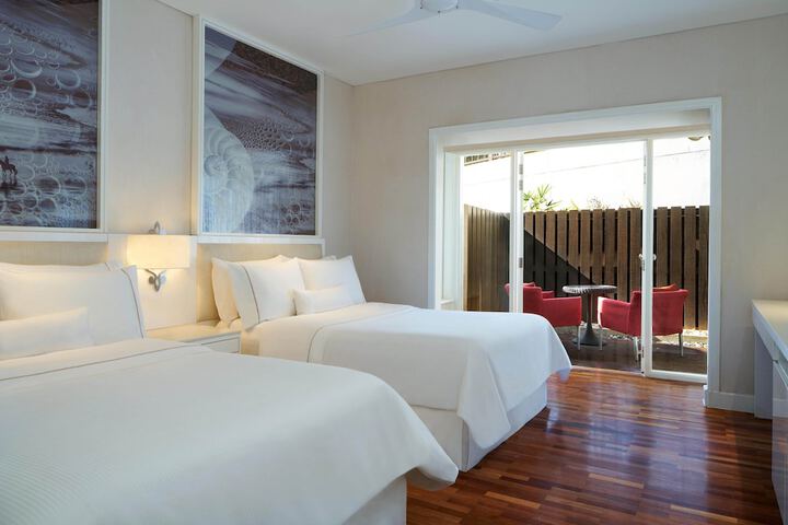 Room 27 of 159