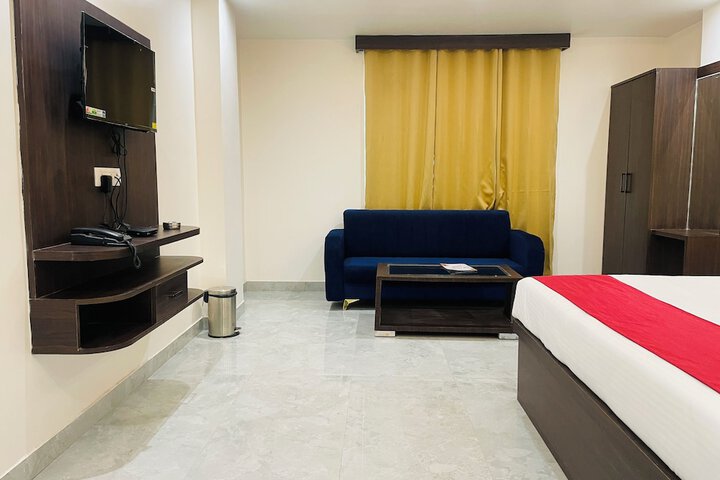 Room 34 of 49
