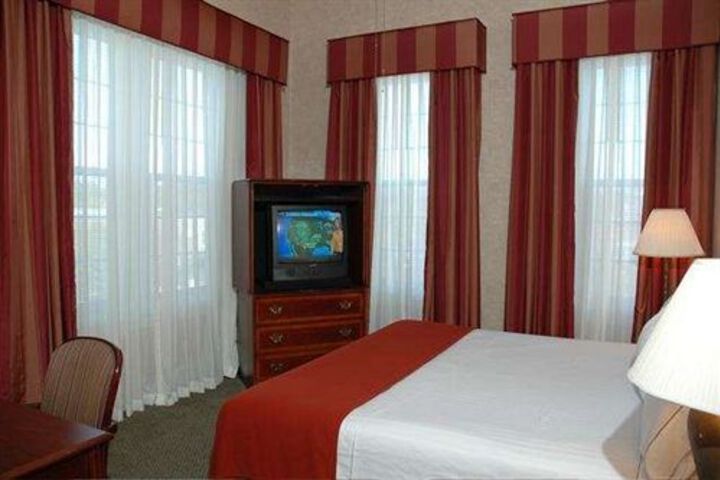 Room 23 of 25