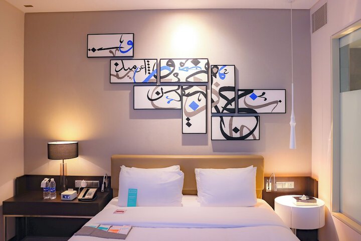 Room 15 of 111
