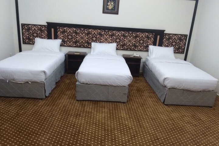 Room 37 of 60