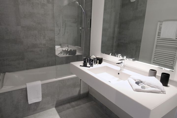 Bath Photo