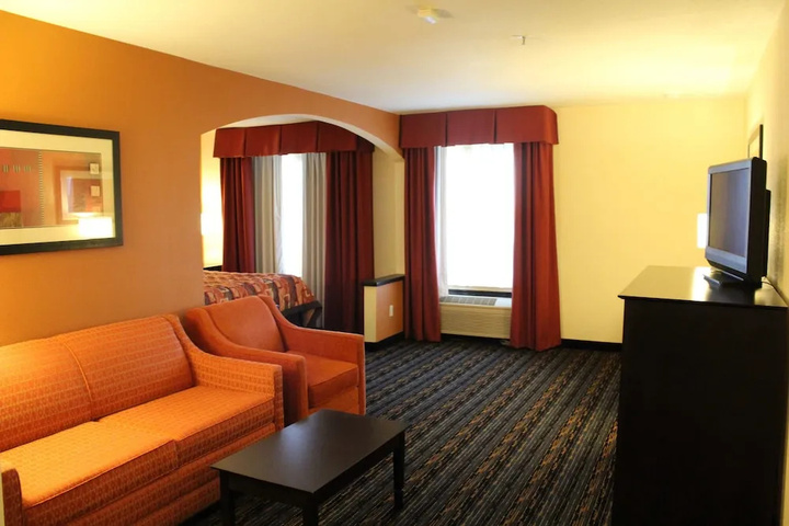 Photo of The Emerald House Hotel