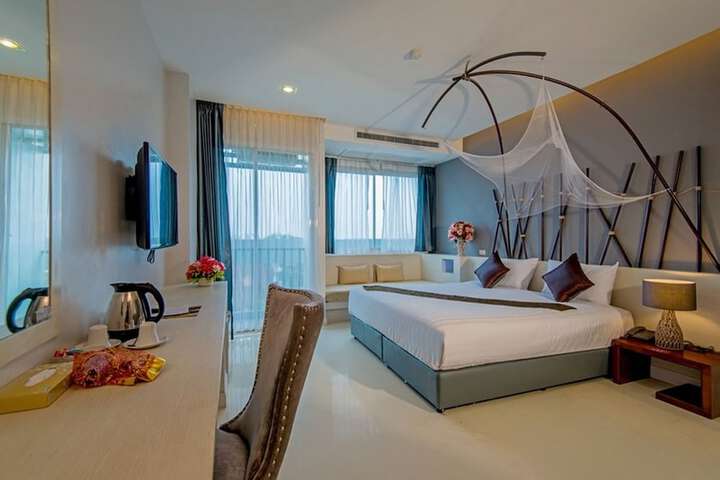 Room 18 of 62