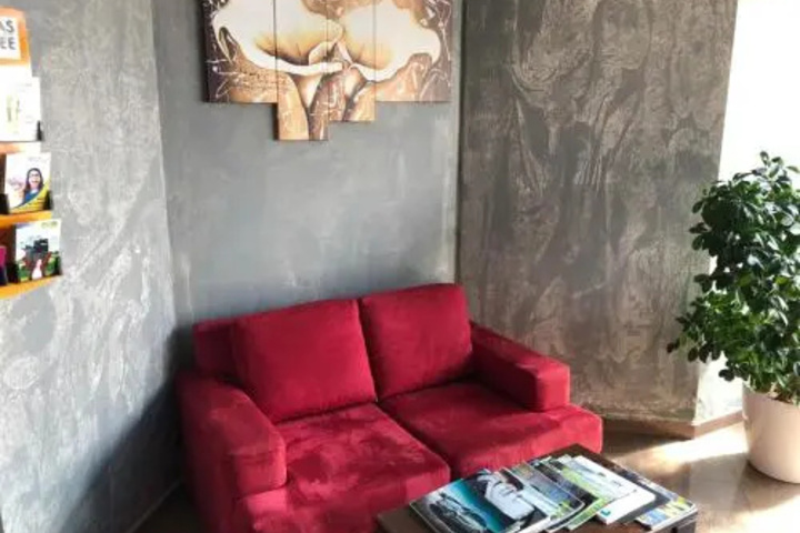 Room 12 of 23