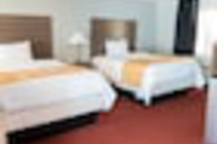 Room 53 of 129