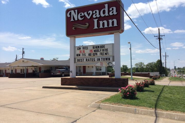 Hotel 33 of 38