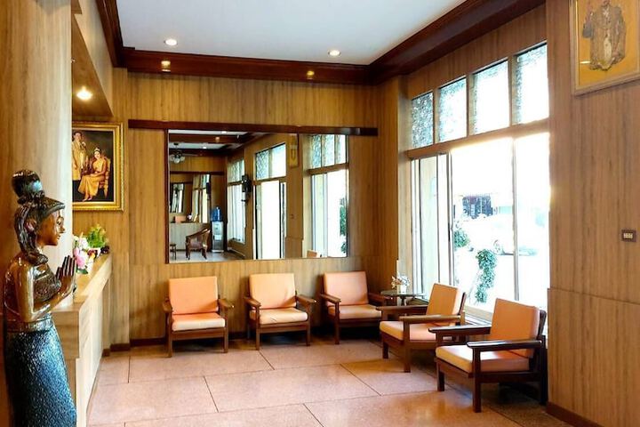 Hotel Interior 13 of 38