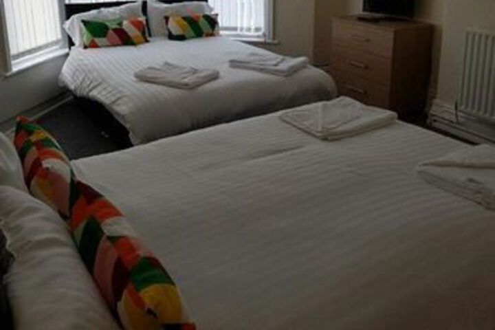 Room 9 of 31