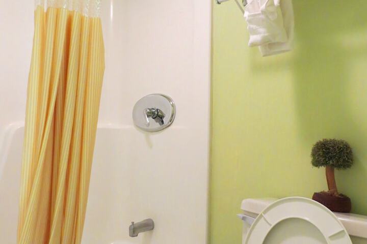 Room 29 of 41