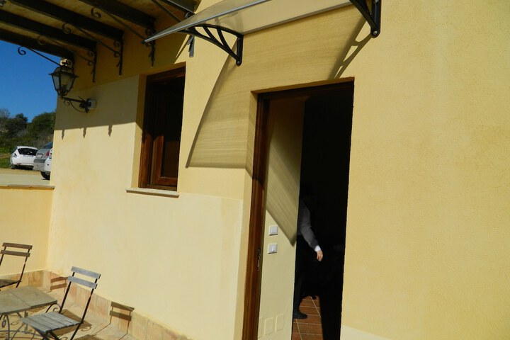 Room 5 of 44