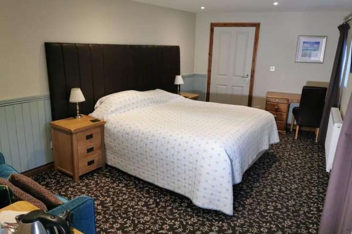 Room 16 of 74