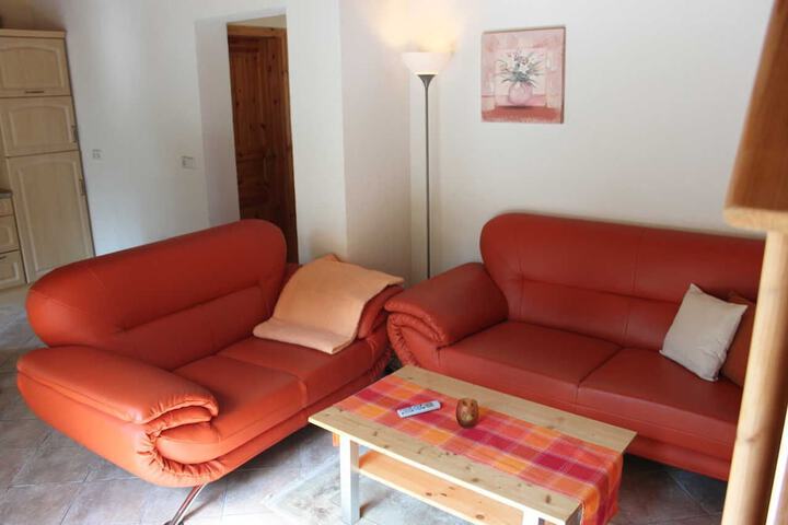Room 14 of 27