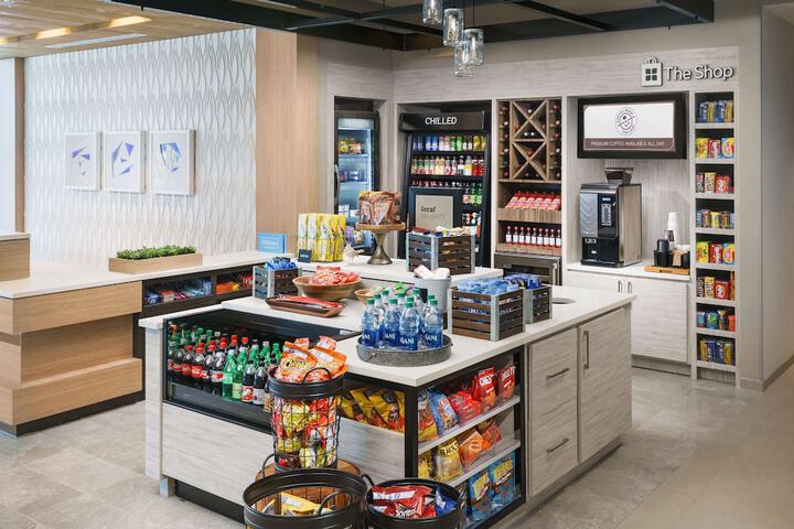 Snack bar