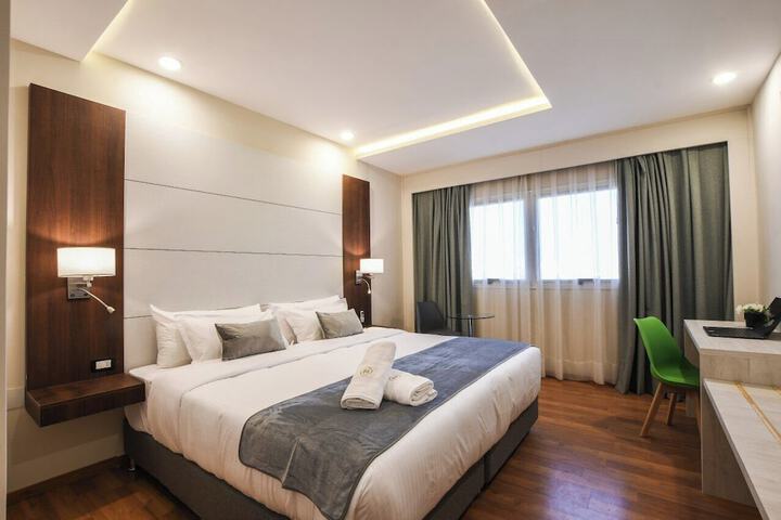 Room 3 of 19