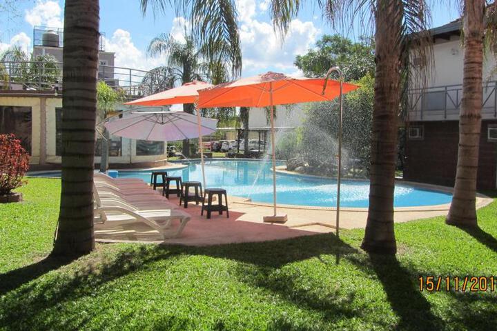 Exterior of Paraiso Termal