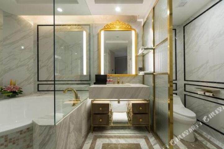 The Longemont Chengdu