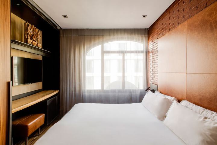 Room 22 of 61