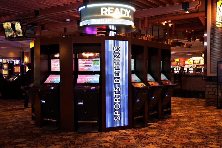 Entertainment 36 of 69