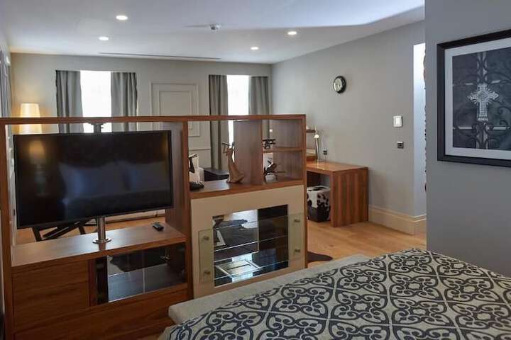 Room 22 of 79