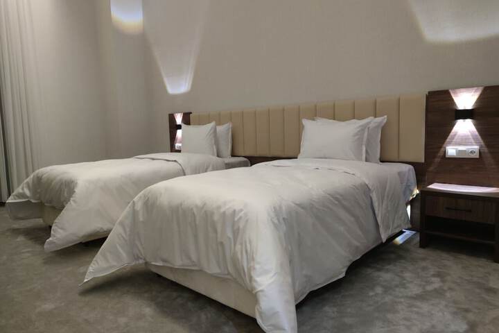 Room 14 of 45