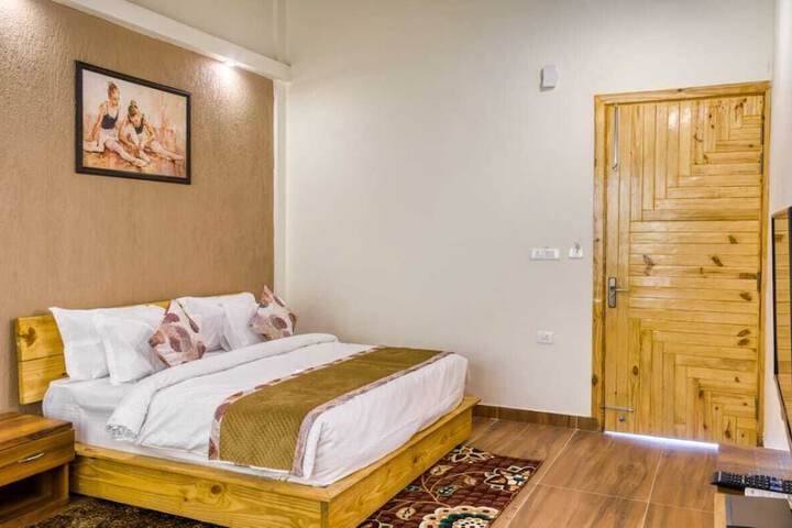 Room 3 of 17