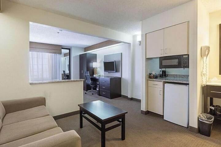 Room 12 of 15