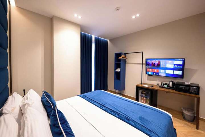 Room 126 of 265