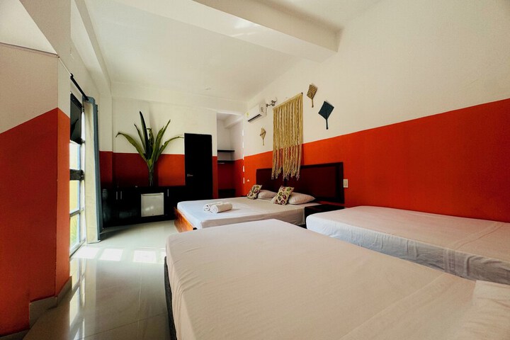 Room 13 of 46
