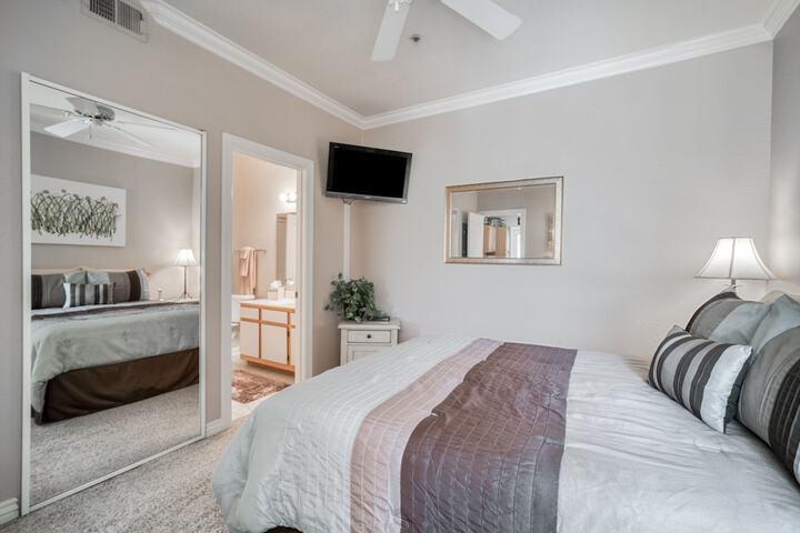 Room 6 of 34