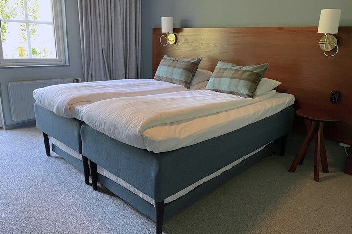 Room 20 of 66
