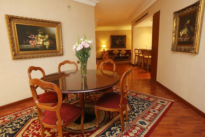 Room 44 of 81