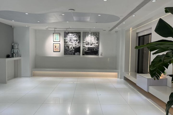 Hotel Interior 7 of 73