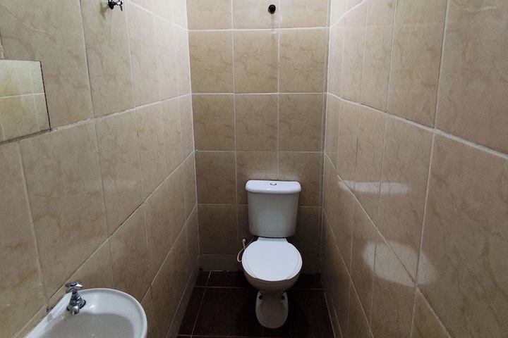 Room 10 of 22