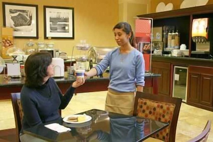 Breakfast area