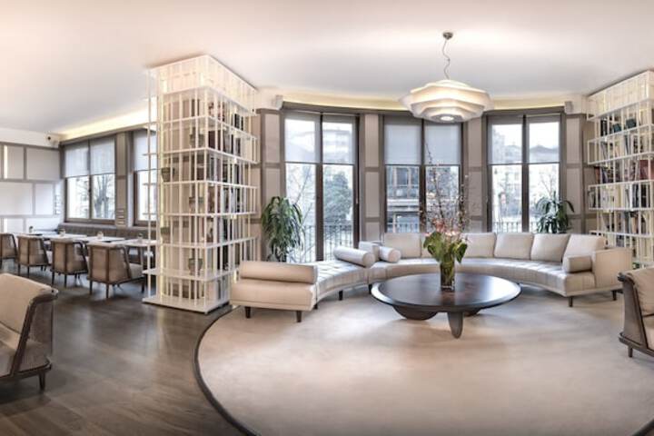 Lobby Entry