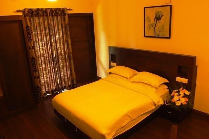 Room 16 of 133