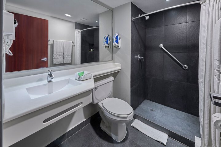 Clean Restrooms