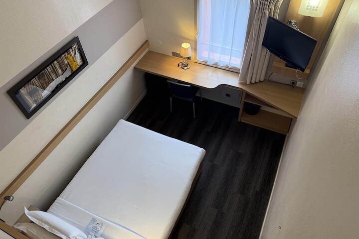 Room 20 of 57