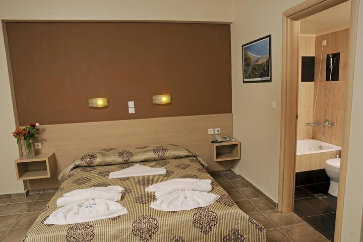 Room 19 of 50