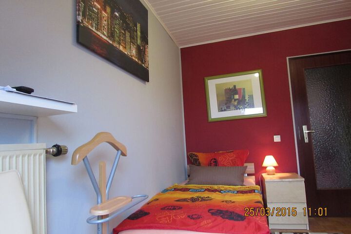 Room 3 of 21