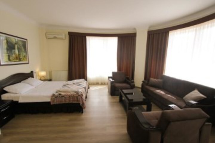 Hotel Lux