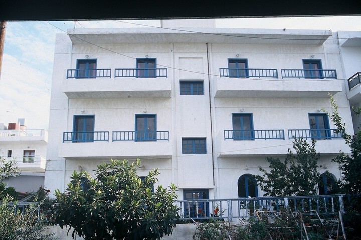 Friday Hotel