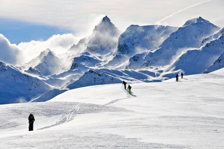 Snow and ski sports