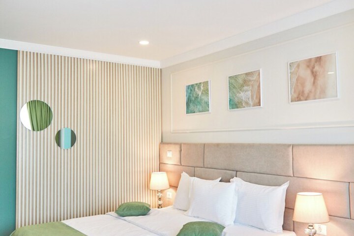 Room 58 of 100